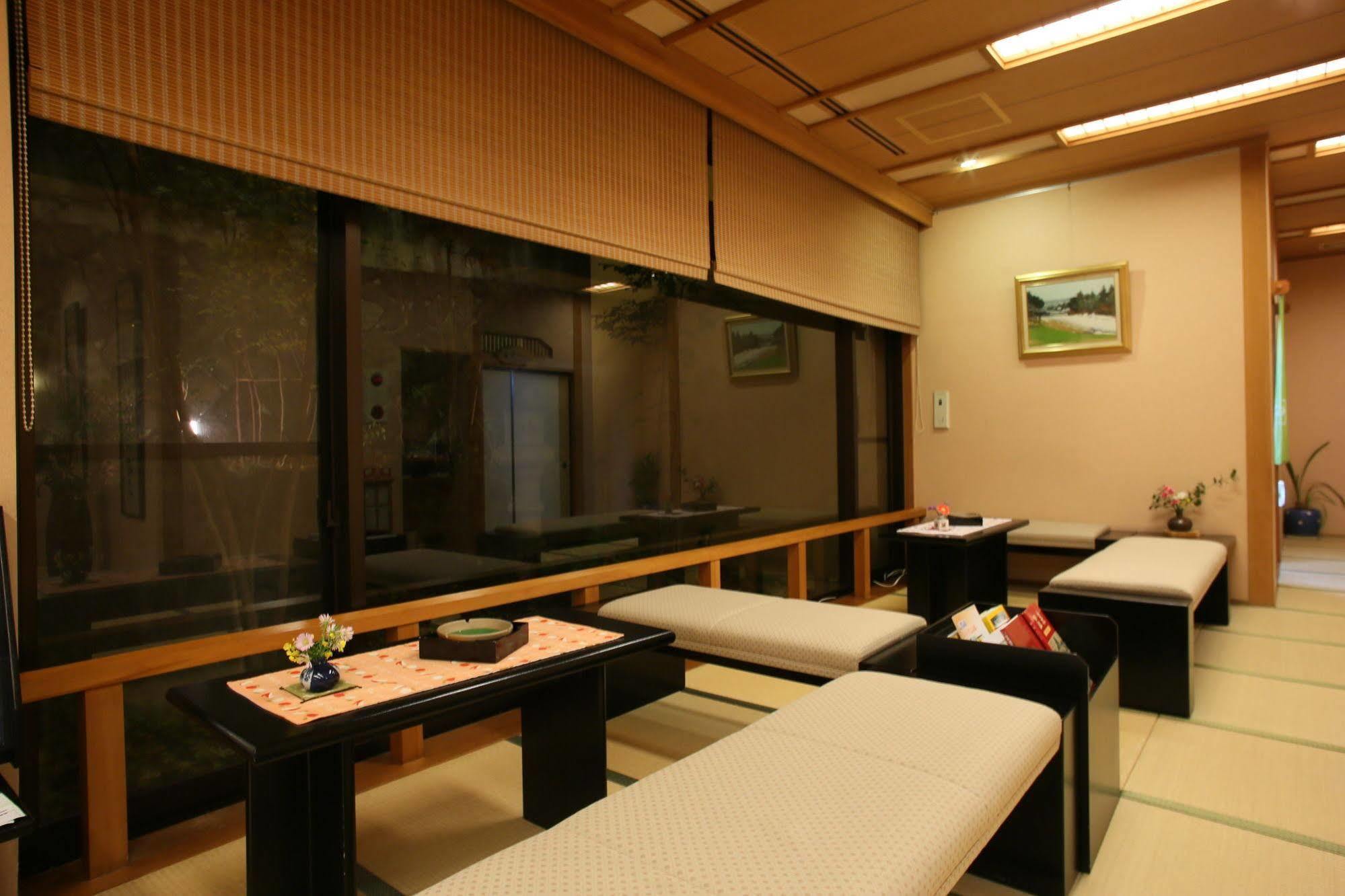 Hôtel Ichinoyu Katei à Yamanouchi  Extérieur photo